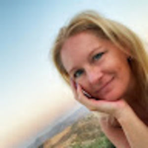 Meet your Posher, Carissa